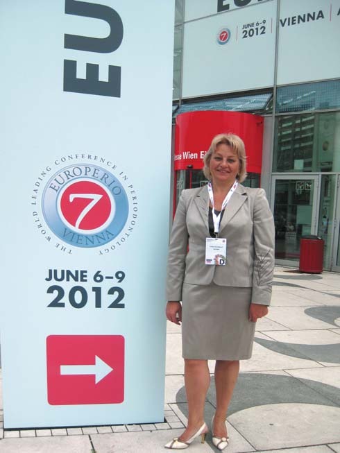 У день відкриття Конгресу EuroPerio7, Відень, червень 2012 р.