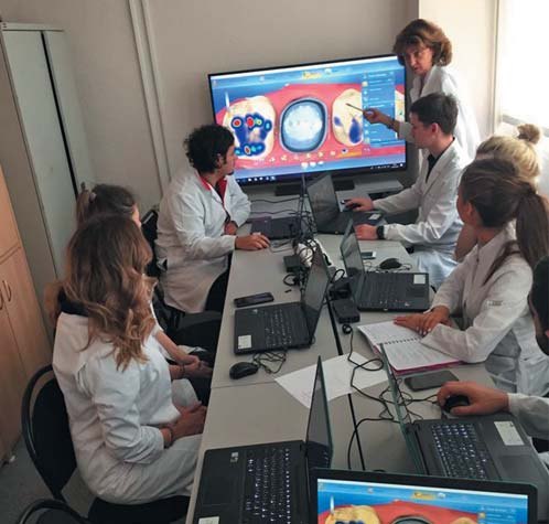 3D-моделювання коронки верхнього першого моляра. Заняття клінічних ординаторів першого року навчання кафедри ортопедичної стоматології МІ РУДН.