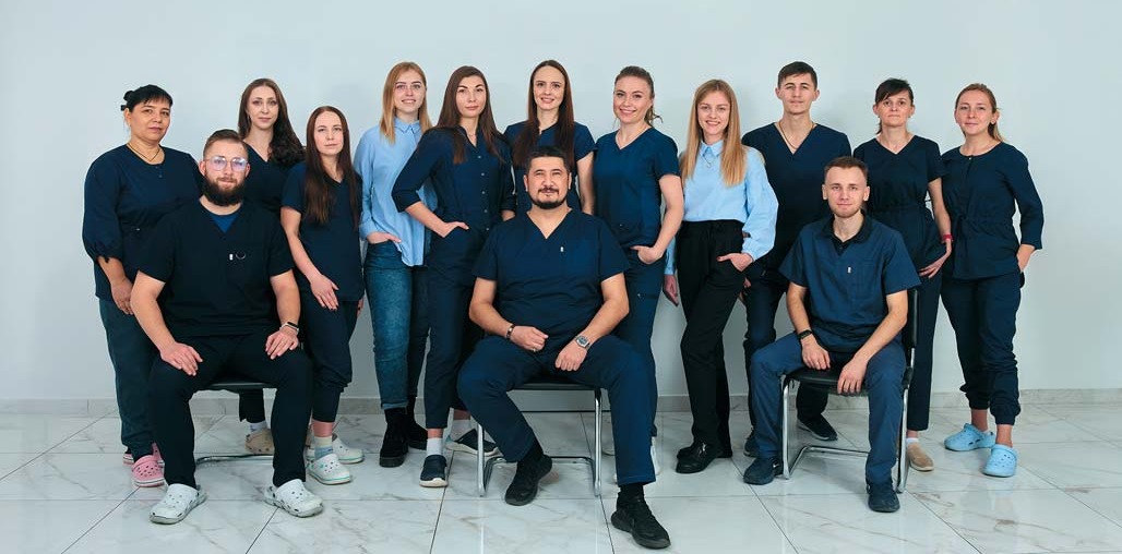 Благодійний аукціон на засіданні Асоціації імплантологів України. Травень 2022 року.