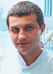 Роман Попов