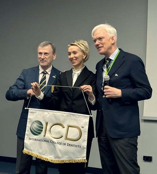 Вальтер ван Дрієль: практика, засідання ICD, День Святої Аполлонії в Латвії та родина